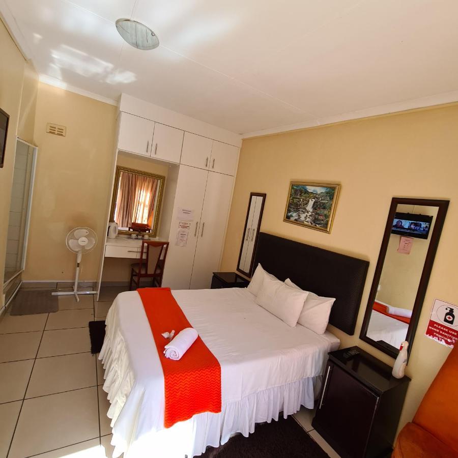 Ethen Guesthouse Polokwane Dış mekan fotoğraf