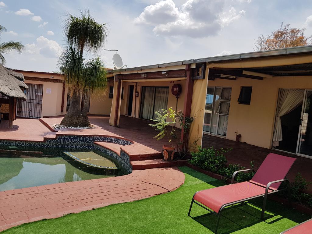 Ethen Guesthouse Polokwane Dış mekan fotoğraf