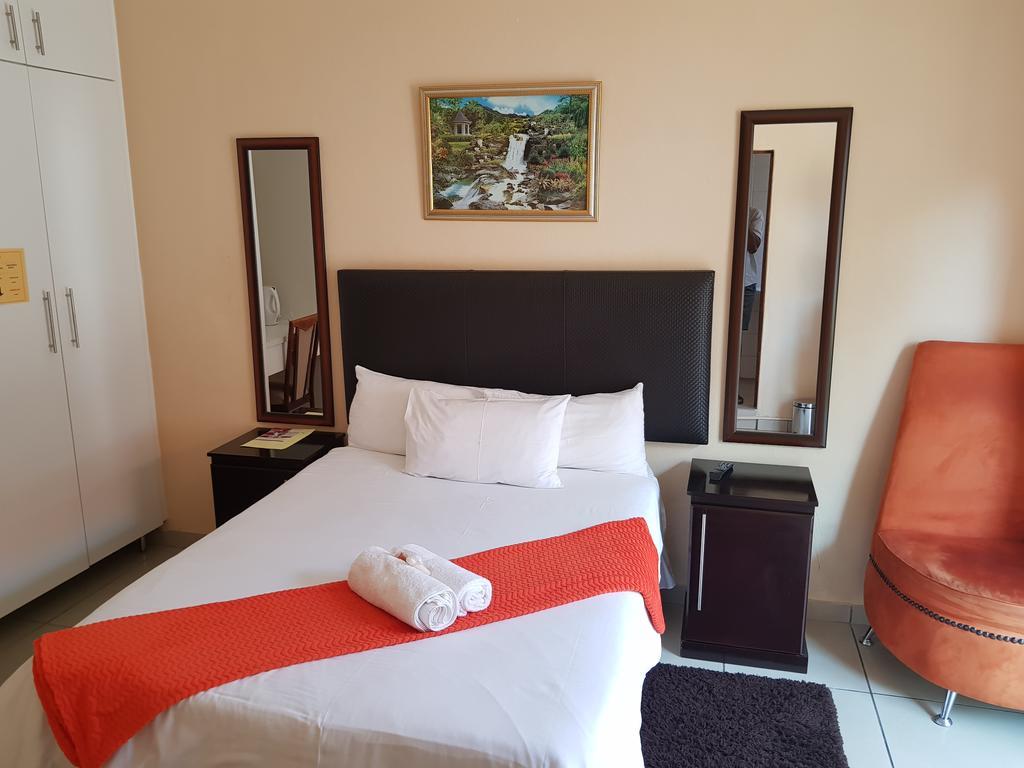 Ethen Guesthouse Polokwane Dış mekan fotoğraf