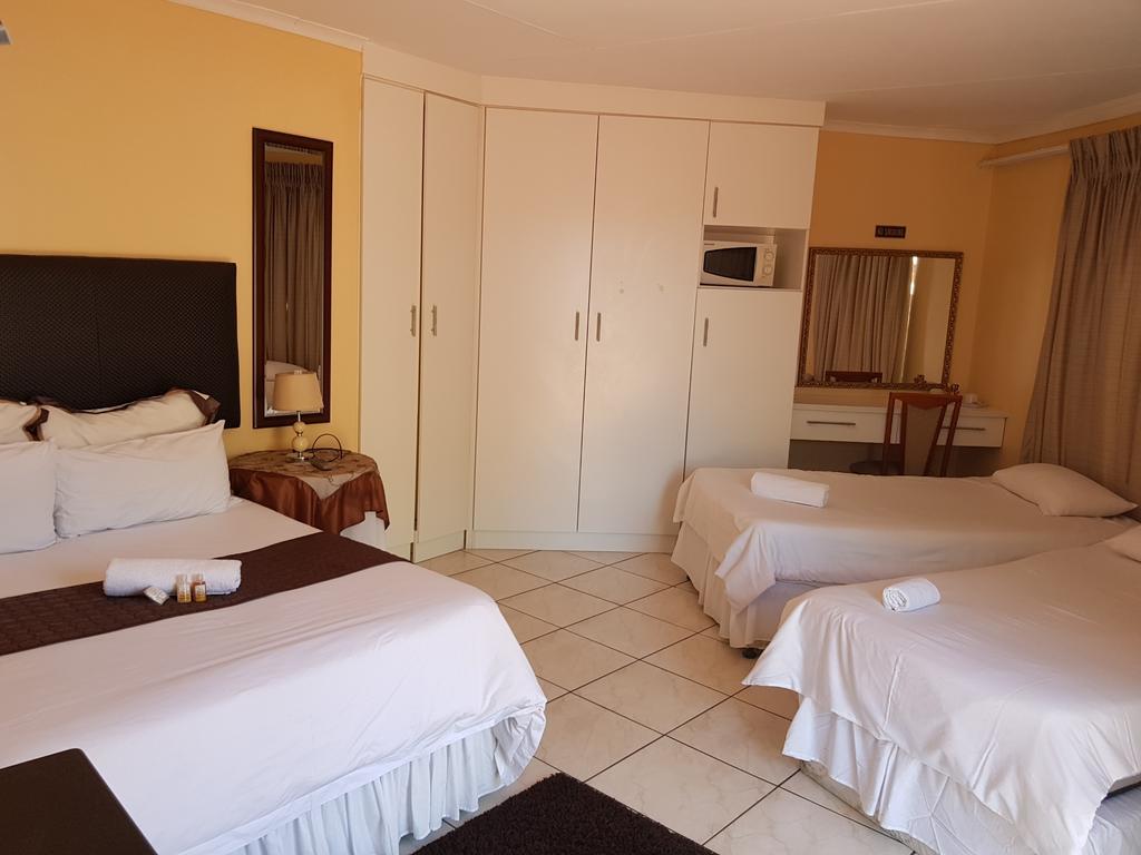 Ethen Guesthouse Polokwane Dış mekan fotoğraf